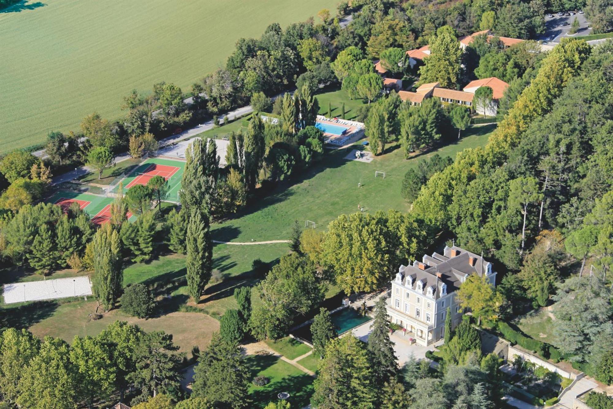 Hotel Club Vacances Bleues Domaine De Chateau Laval Gréoux-les-Bains Esterno foto