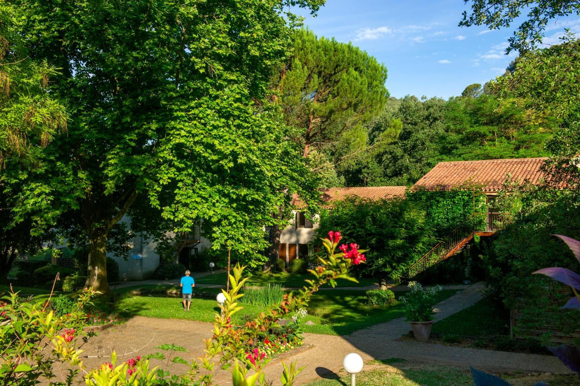 Hotel Club Vacances Bleues Domaine De Chateau Laval Gréoux-les-Bains Esterno foto